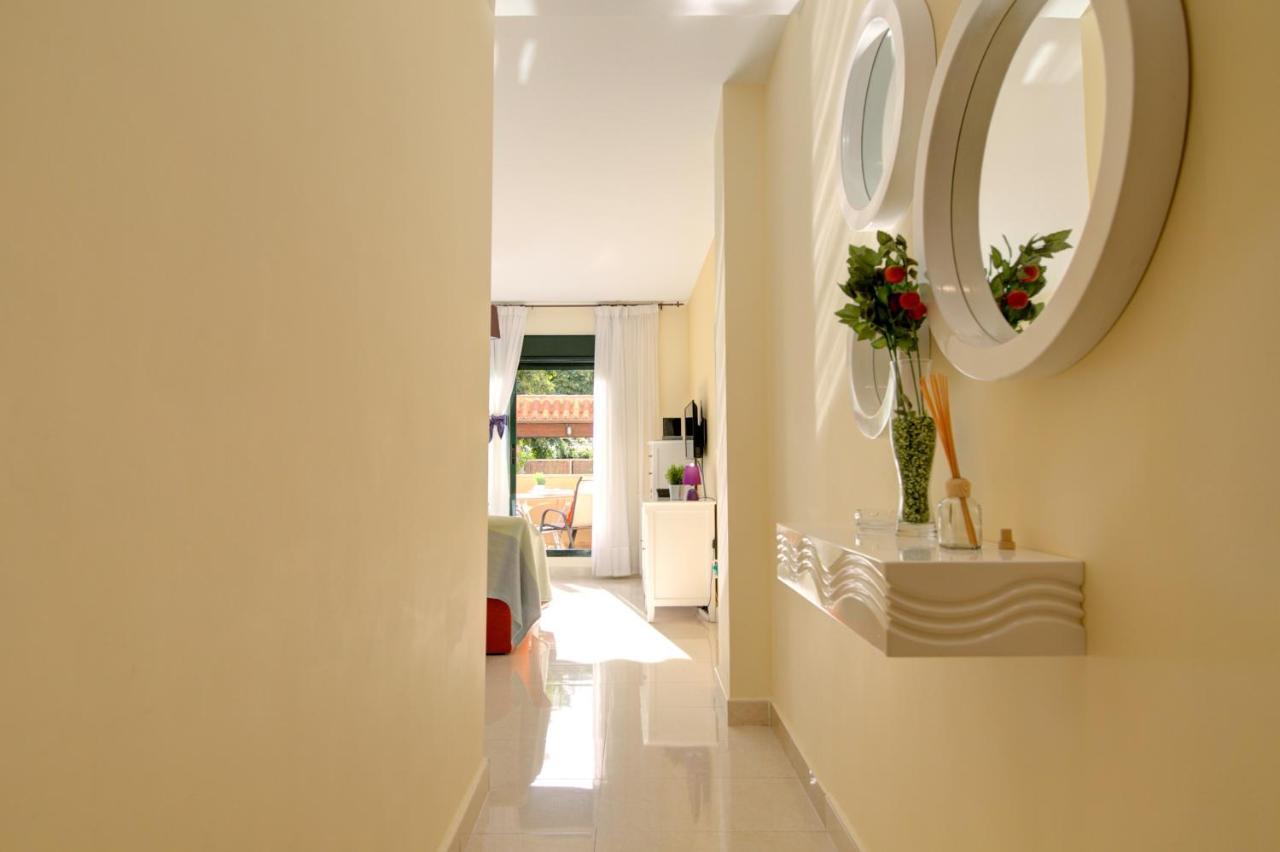 Apartamento Cala Bajo Nerja Extérieur photo
